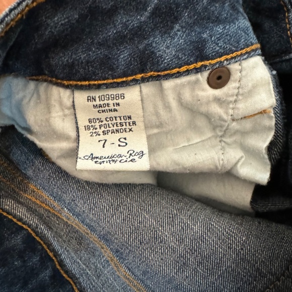 American Rag Boot Cut Jeans (Size 7) - Picture 3 of 4